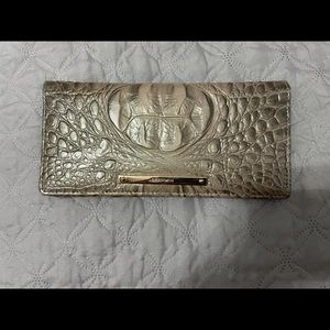 Brahmin Wallet